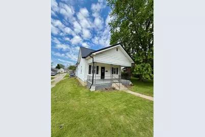 319 N Spruce Street, Saint Marys, OH 45885 - Photo 2