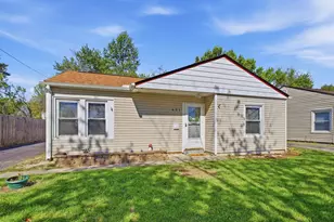 421 Alexander Dr, Dayton, OH 45403 - Photo 2