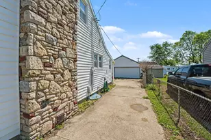 633 Floral Ave, Troy, OH 45373 - Photo 28