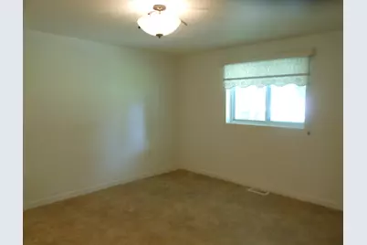 30 E Walnut Street, Phillipsburg, OH 45354 - Photo 36