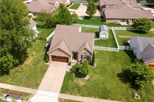2014 Clearstream Way, Englewood, OH 45322 - Photo 6