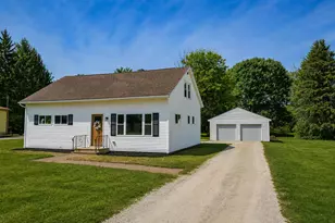 2761 Middle Urbana Rd, Springfield, OH 45503 - Photo 2