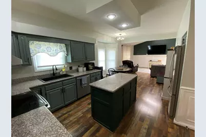101 Pinecrest Court, Bellefontaine, OH 43311 - Photo 4