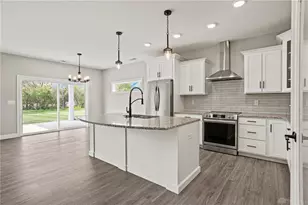2183 Emerson Wy, Troy, OH 45373 - Photo 12