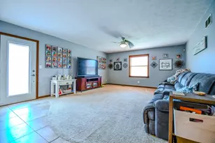 790 Chaucer Ln, Tipp City, OH 45371 - Photo 20