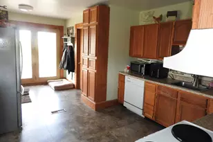 2105 E Loy Rd, Piqua, OH 45356 - Photo 12