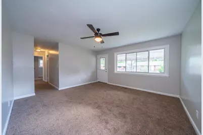 5136 Ballard Drive, Dayton, OH 45417 - Photo 4