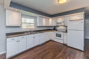 307 N Walnut St, Englewood, OH 45322 - Photo 8