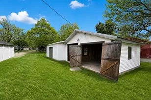 552 E Chillicothe Ave, Bellefontaine, OH 43311 - Photo 14