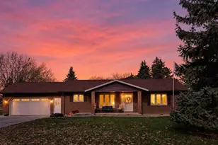 317 Summit St, Celina, OH 45822 - Photo 2