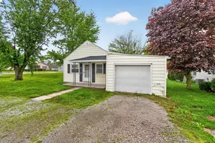 682 Scioto St, Kenton, OH 43326 - Photo 2