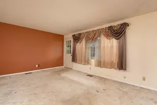 281 Fairway Dr, Fairborn, OH 45324 - Photo 14