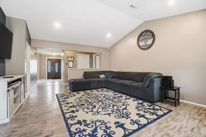 8878 Trowbridge Way, Dayton, OH 45424 - Photo 14