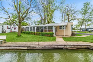 246 N Orchard Island Dr, Russells Point, OH 43348 - Photo 2