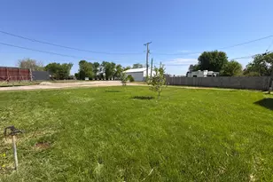 408 N Main St, West Manchester, OH 45382 - Photo 18