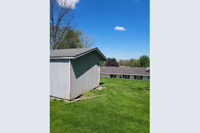 1990 Connect Road, Barberton, OH 44203 - Photo 8