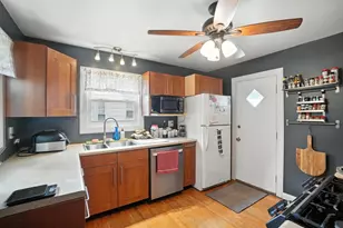 1243 N Plum St, Springfield, OH 45504 - Photo 10
