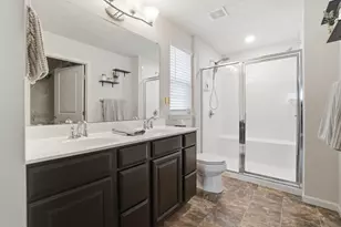 1200 Scarlet Oak Dr, Tipp City, OH 45371 - Photo 34