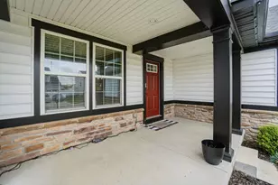 1200 Scarlet Oak Dr, Tipp City, OH 45371 - Photo 6