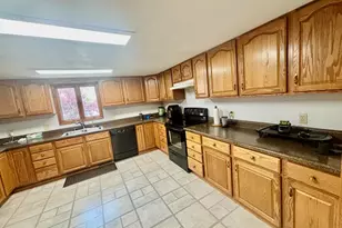 613 Fairview Dr, Coldwater, OH 45828 - Photo 16