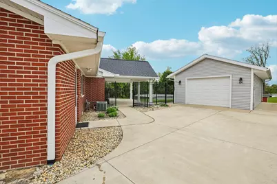 110 Delaware Avenue, Greenville, OH 45331 - Photo 38