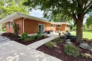 9755 N Country Club Rd, Piqua, OH 45356 - Photo 36