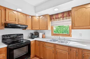 564 Foxcross Dr, Sidney, OH 45365 - Photo 14