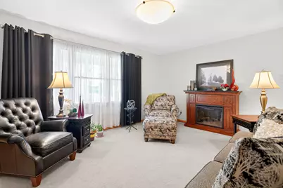 564 Foxcross Drive, Sidney, OH 45365 - Photo 6