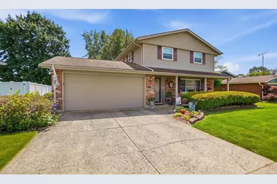 5302 Ottawa Drive, Fairborn, OH 45324 - Photo 2
