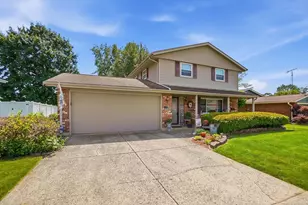 5302 Ottawa Dr, Fairborn, OH 45324 - Photo 2