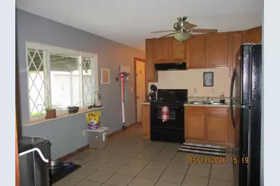 810 Bayberry Drive, New Carlisle, OH 45344 - Photo 18