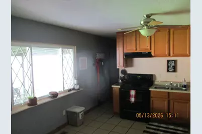 810 Bayberry Drive, New Carlisle, OH 45344 - Photo 6