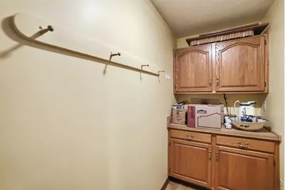 1706 Edith Marie Drive, Dayton, OH 45431 - Photo 24