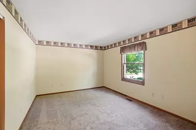 1706 Edith Marie Drive, Dayton, OH 45431 - Photo 32