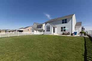 4161 Spicebush Dr, Tipp City, OH 45371 - Photo 36