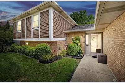 707 Clear Brooke Court, Vandalia, OH 45377 - Photo 2