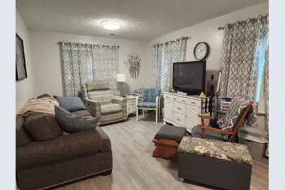 401 E Torrence Street, Belle Center, OH 43310 - Photo 6
