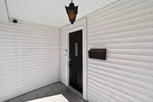 922 Wheeler St, Troy, OH 45373 - Photo 6