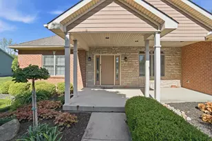1952 Barnhart Rd, Troy, OH 45373 - Photo 6