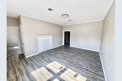 142 N Washington Street, New Paris, OH 45347 - Photo 2