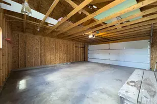 105 S Pine St, Wapakoneta, OH 45895 - Photo 42