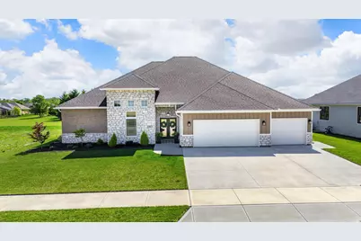 960 Rosenthal Drive, Tipp City, OH 45371 - Photo 2