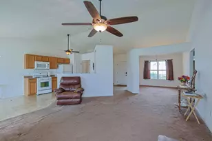 4281 Bergamot Dr, Tipp City, OH 45371 - Photo 10