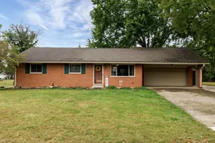 120 Windmere Dr, Troy, OH 45373 - Photo 2