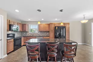 665 King Richard Ct, Troy, OH 45373 - Photo 12