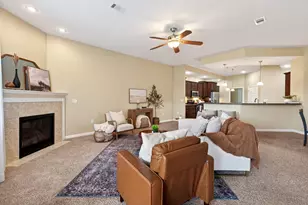 7049 Creekside Cir, Fairborn, OH 45324 - Photo 14