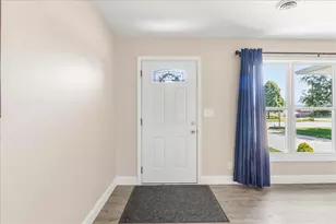 1546 Grimes Ave, Urbana, OH 43078 - Photo 6