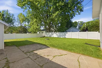 524 W Market Street, Troy, OH 45373 - Photo 32