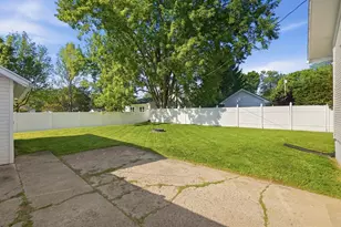 524 W Market St, Troy, OH 45373 - Photo 32