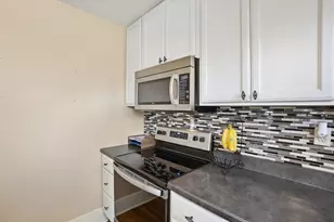 146 N Kensington Pl, Springfield, OH 45504 - Photo 12